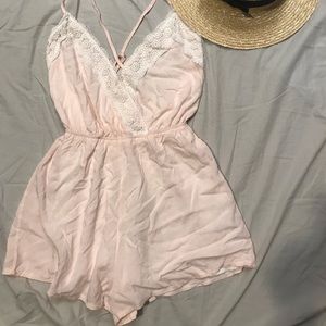 FOREVER 21 PinkRomper/Floral/LaceNeckline